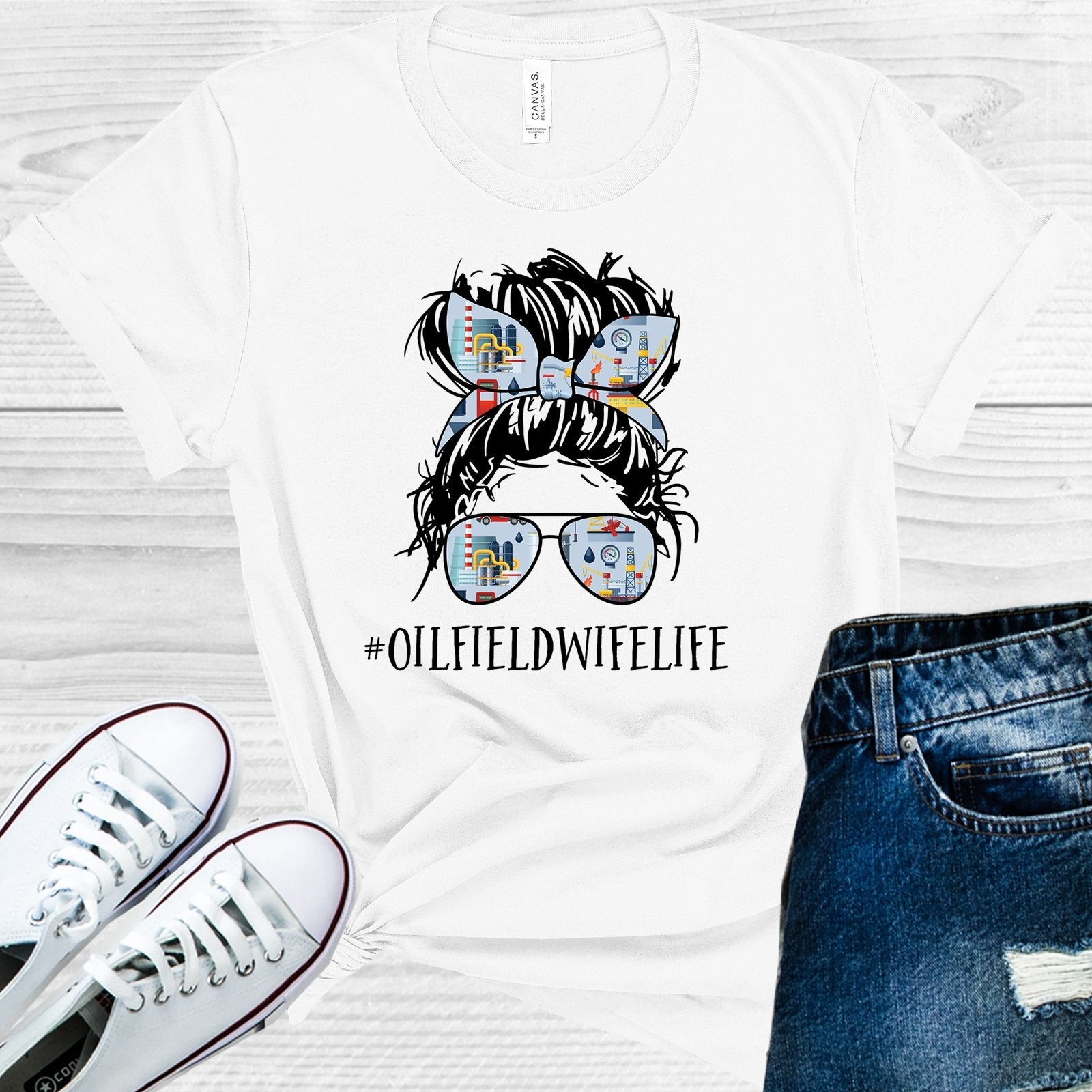 Oilfield Wife Life #oilfieldwifelife Graphic Tee